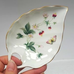 Vintage Wedgewood "Wild Strawberry " bone china dish Made in England